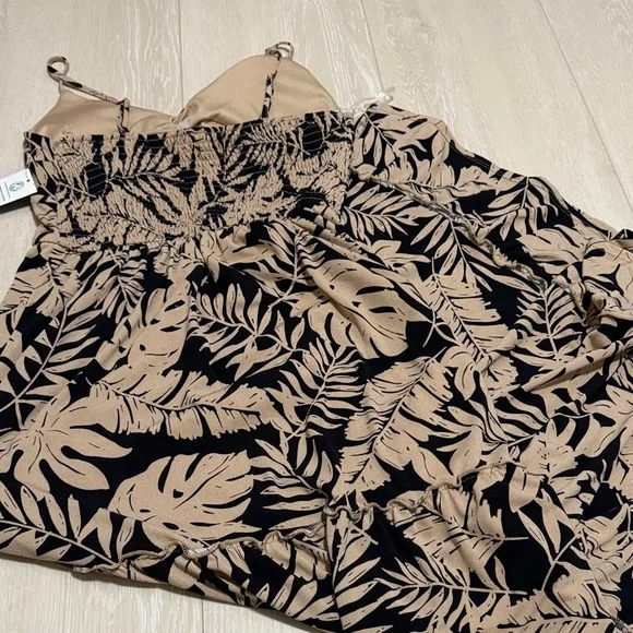 No Boundaries Black and Tan Tropical Maxi Dress - Picture 10 of 10
